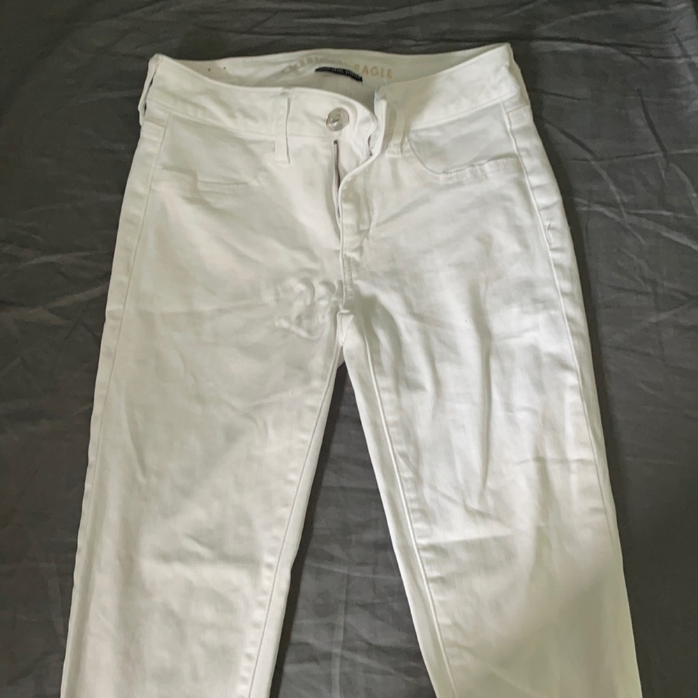 White American Eagle Jeggings